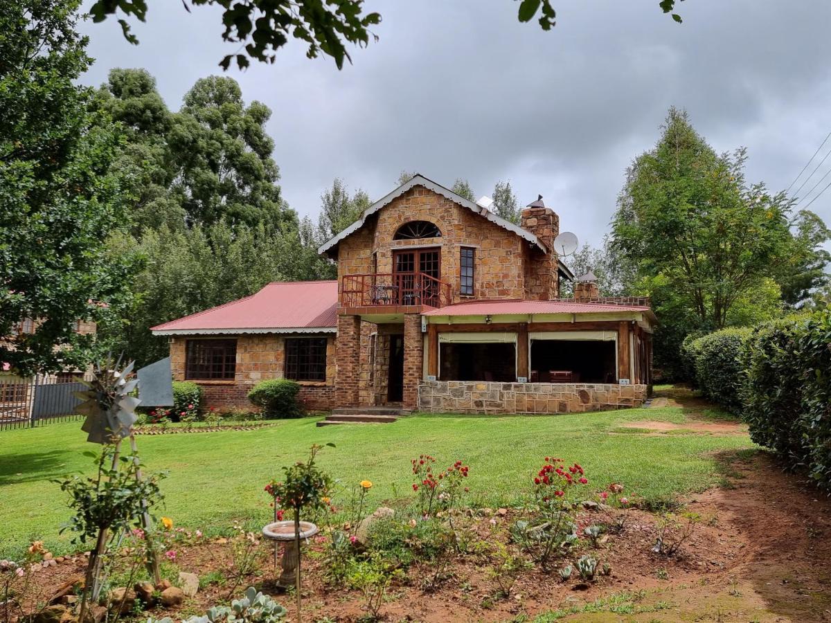 Alm-Ue Villa Dullstroom Buitenkant foto