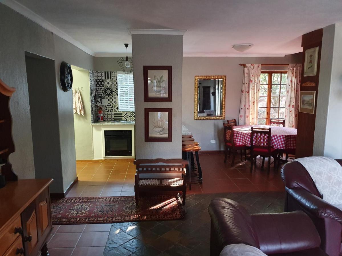 Alm-Ue Villa Dullstroom Buitenkant foto