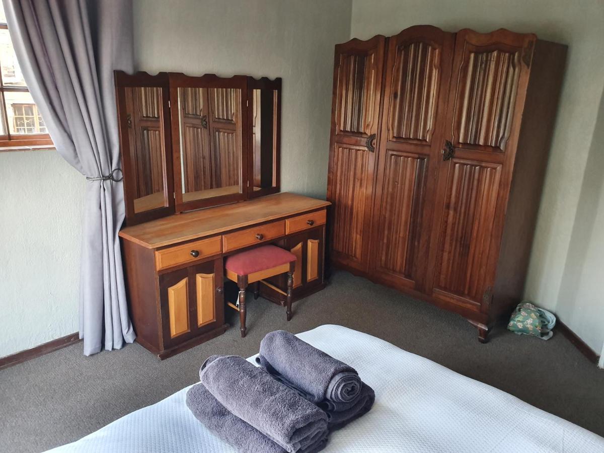Alm-Ue Villa Dullstroom Buitenkant foto