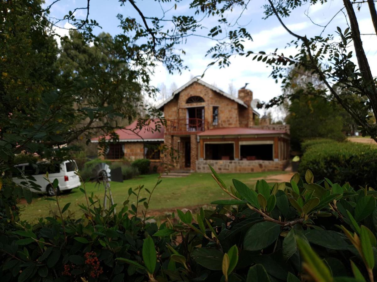 Alm-Ue Villa Dullstroom Buitenkant foto