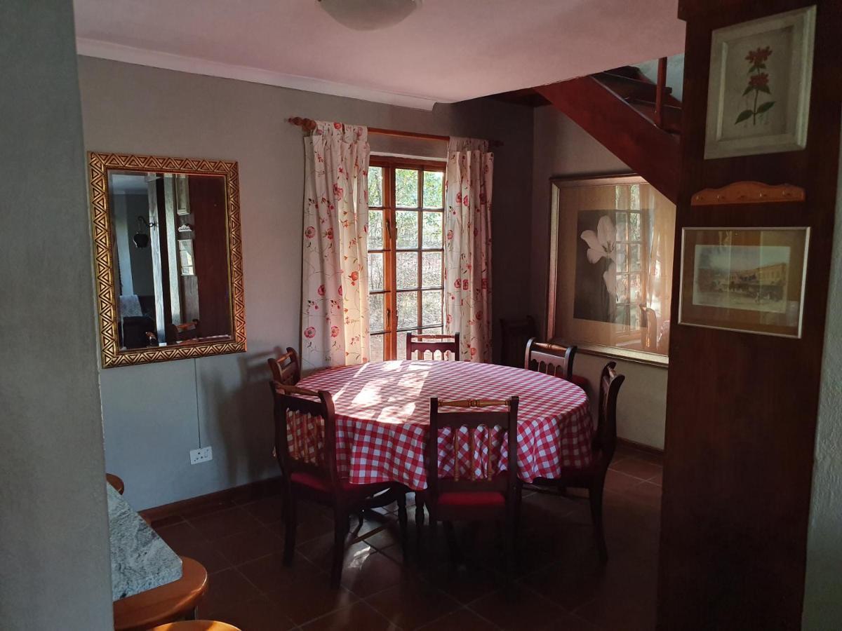 Alm-Ue Villa Dullstroom Buitenkant foto